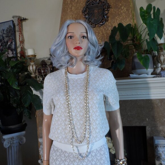 New Michael Kors Beige/Cream Logo Pattern Knit Skirt Suit Size M - Picture 5 of 16